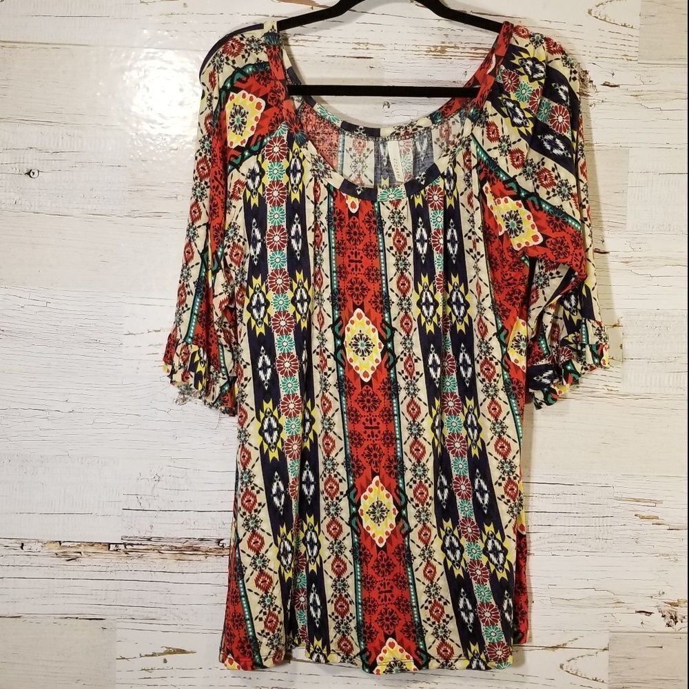 Cezanne adorable short sleeve top